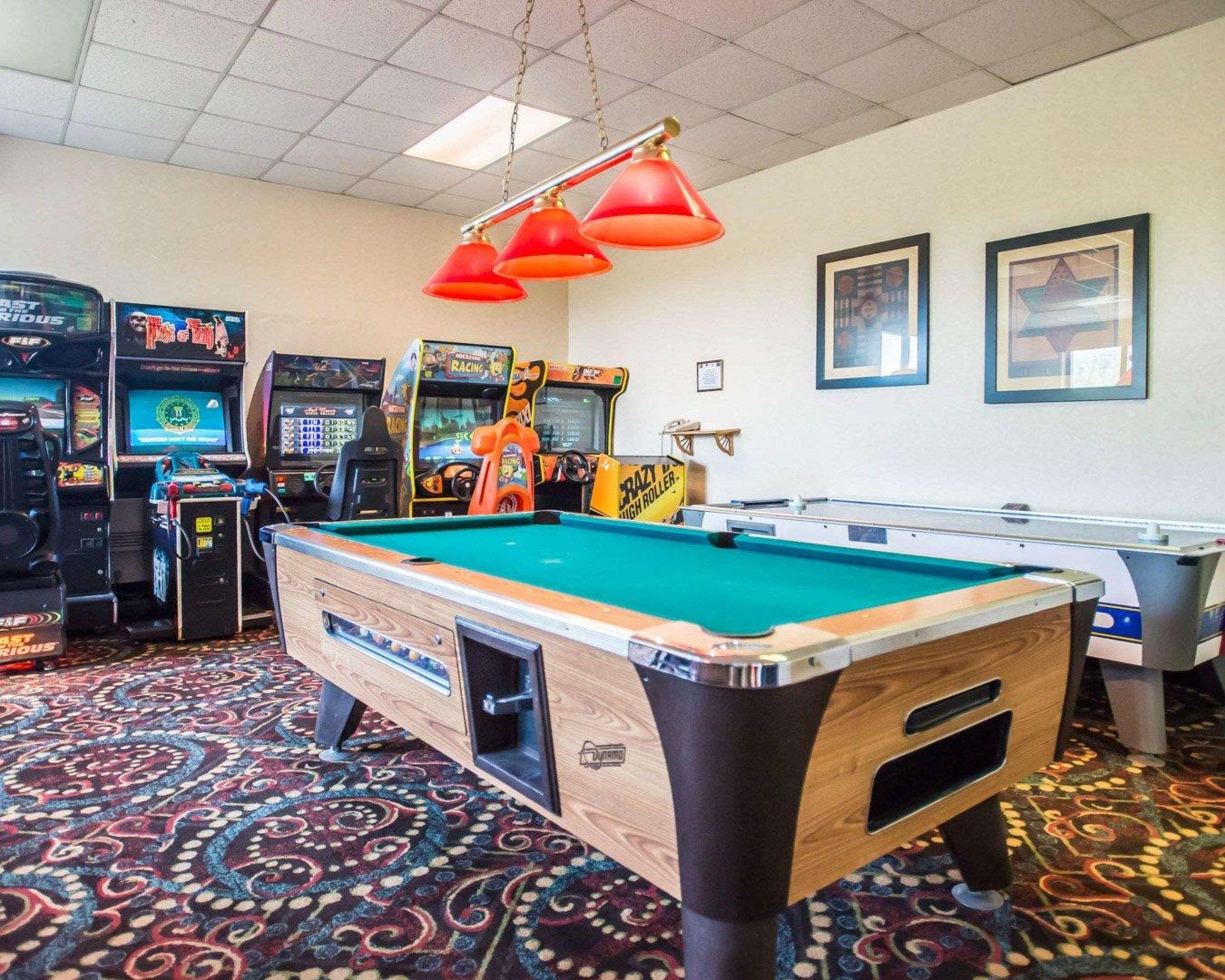 Comfort Inn Pocono Lakes Region Lake Ariel Luaran gambar