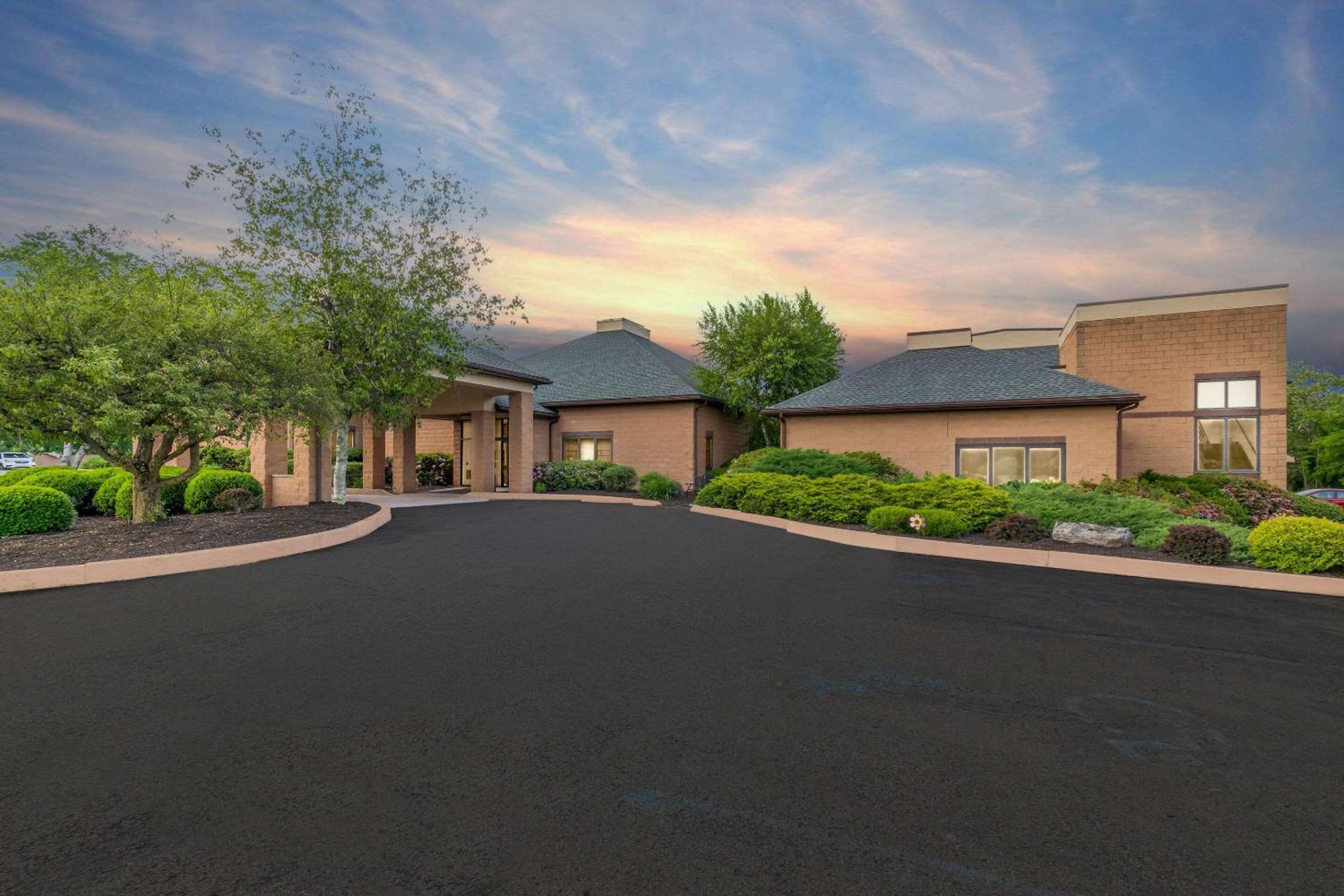 Comfort Inn Pocono Lakes Region Lake Ariel Luaran gambar